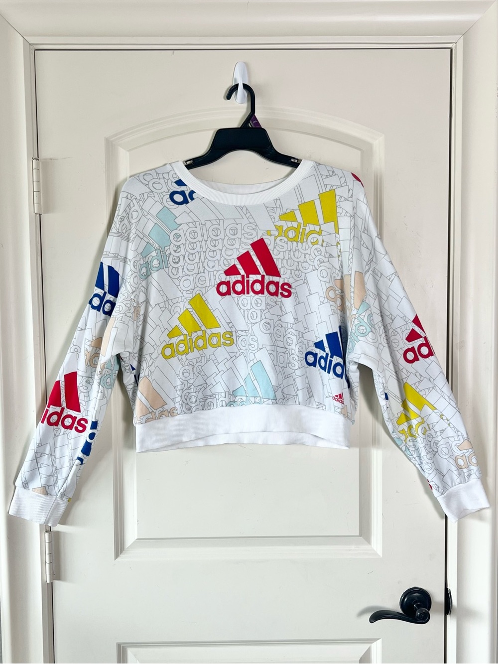 adidas Originals Multicolor Logo All Over Print Cropped Crewneck Sweatshirt L